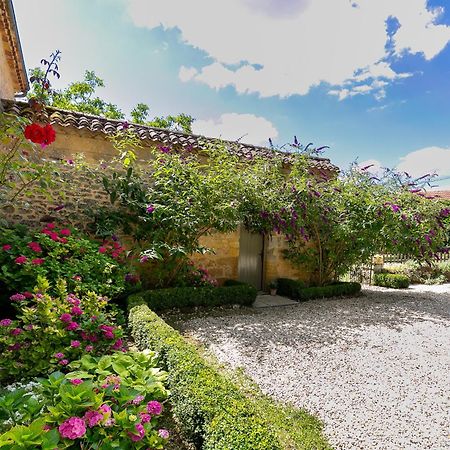 La Maison Louverie Pontours Εξωτερικό φωτογραφία
