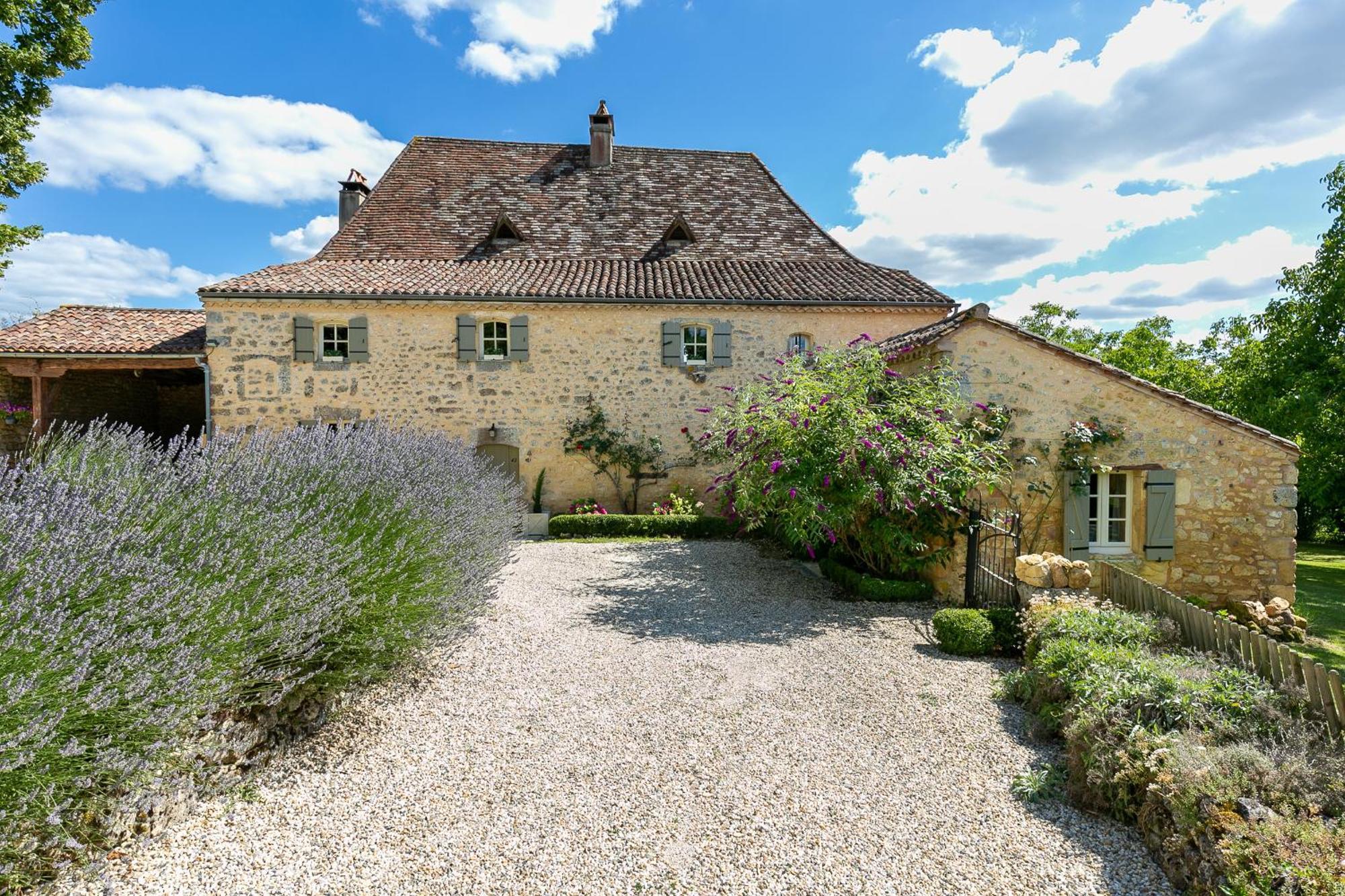 La Maison Louverie Pontours Εξωτερικό φωτογραφία